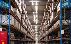 江苏德恩聊货架：不可忽视的仓库货架消防问题